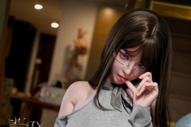 鏡の中の新しい服です