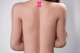 旗袍下隐藏的是一对巨大扔子