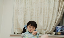 终于逮着机会压倒了隔壁妹妹