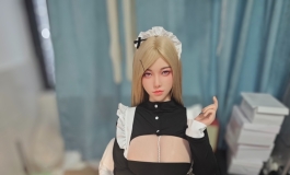 金发黑丝巨乳女仆小北