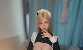 金发黑丝巨乳女仆小北