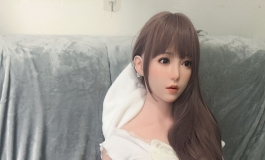 出一个全松骨架shedoll2.0头雕+158tpe身体