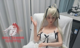 居家追剧小萌音