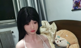 昨晚干了一小时 阅片无数的猜猜模仿谁的穿搭
