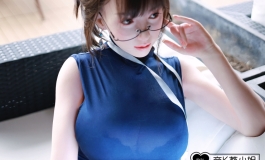 带着娃娃去商k