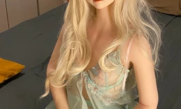 下班回家发现南溪妹妹换了件烧烧的睡衣.....