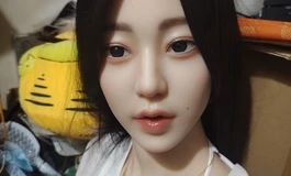娃娃学姐 高定妆颂英实拍
