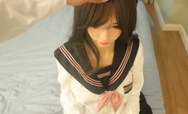 小晴，jk制服