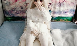 你醒啦，要和女儿深入交流一下吗