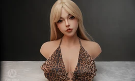 悦互动·潘妮——一个充满热辣张力的欧美辣妹