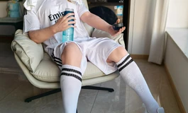 木木夕男娃子谦 男大体育生返图