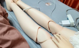 白露关节体泳装