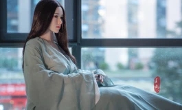 春家的古风情人——芸香香（原创）