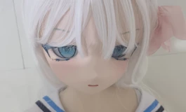 哥哥是个坏蛋(>_<)