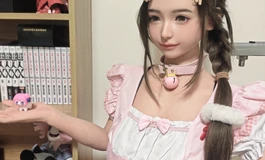 千岛和三目都好可爱，160的体型抱着确实舒服，但是买衣服好多尺码都不太合身