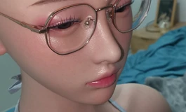 来看看这个光头，冰4小姐姐