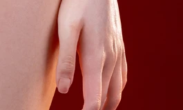 给玲珑165MAX拍完，我瘫在沙发上陷入了沉思……