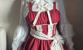 四公主的红色lolita大裙子
