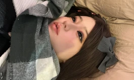 【娃娃学姐】隔壁家的表姐既然霸占了我的房间！