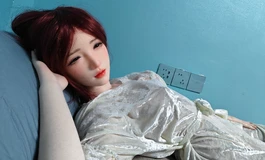 半个月没动，166硅胶身体出这么多油正常吗？