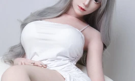 LACEDOLL 宇宙｜在时间的褶皱里，收藏四季与昼夜的侧影