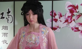 幽兰。春色诃子裙