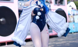 167楚玥COS碧蓝航线-拉菲 II