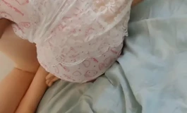 【她语】性感内衣的诱惑之小荷才露尖尖角（隐藏第一视角视频））
