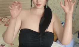抓到一只叫贤姐的肉兔兔