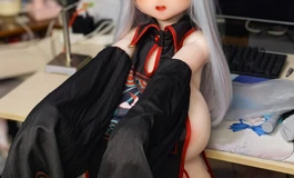 【鬼父荣誉出品】[140L]巨乳萝莉妈妈之侧乳小僵尸