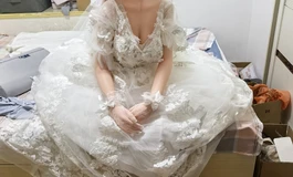 出娃娃衣服婚纱