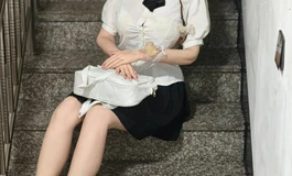 慵懒可爱的居家女孩 床头悠（51）