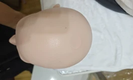出一个头雕带皮纹机械口腔