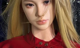 序界丨机车皮衣路易莎，过分的激情让人鸡动