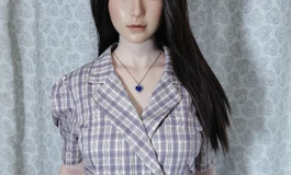 格子西装裙女子，高冷女神