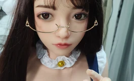 160千尤硅胶实体娃娃 带口