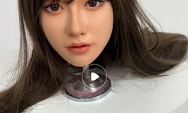 《娃娃学姐》 高写实和美型的完美共存  舞雪(现代妆+163身材)