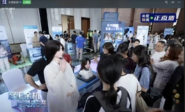 我老婆居然上央视直播了，盗图灵泽动力销售朋友圈