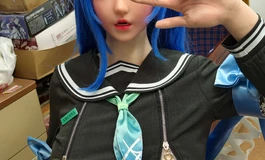 悦互动155 泳衣和校服