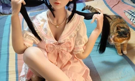 草莓园萌茵日常摆拍 双节版