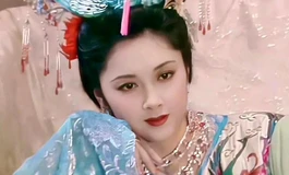 中式妆容头雕好少见啊
